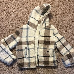 Cozy Plaid Teddy Jacket in Cream and Brown
